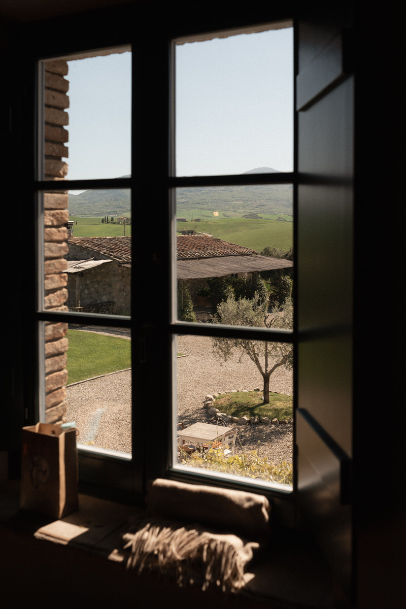 wedding at locanda in tuscany