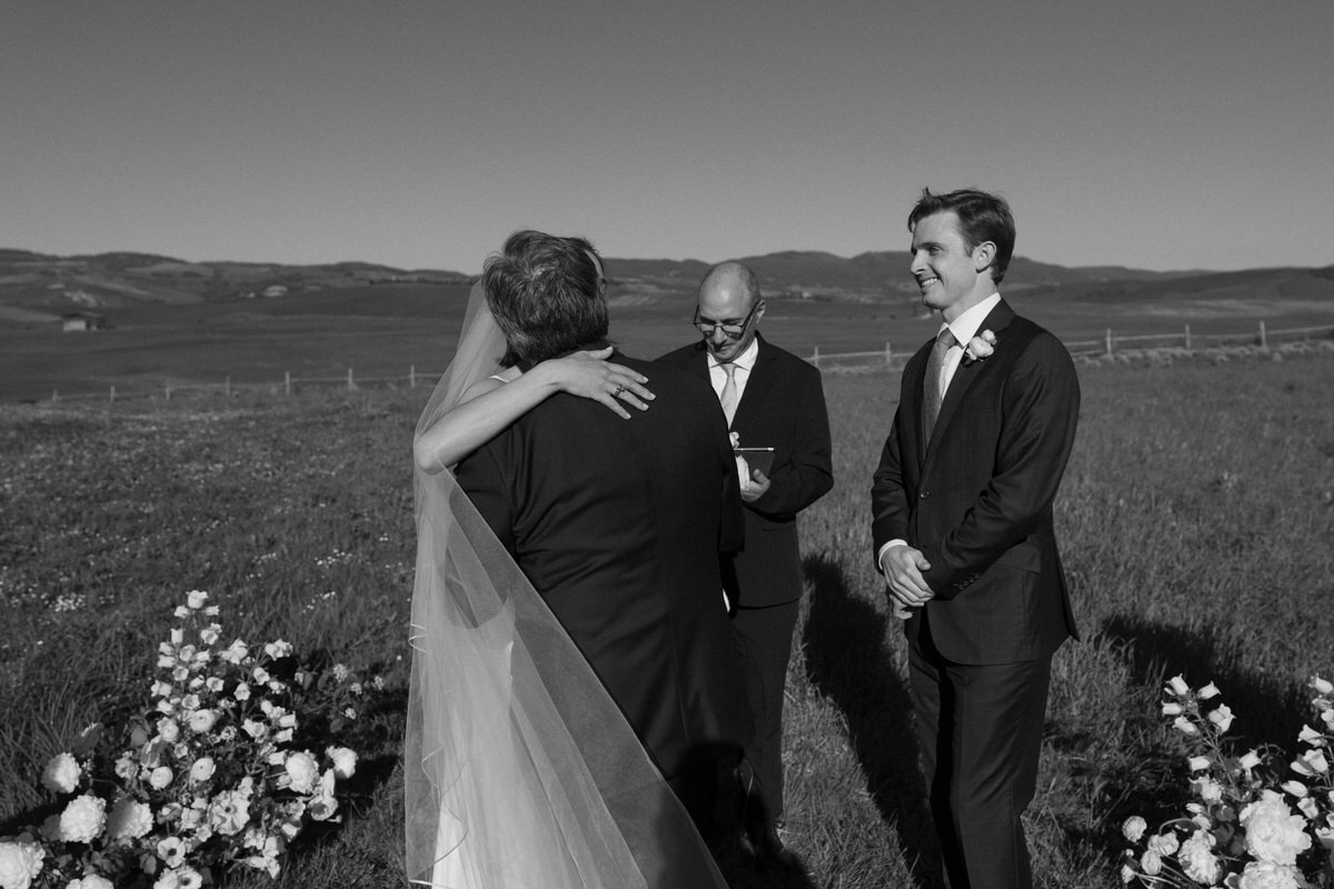 wedding at locanda in tuscany