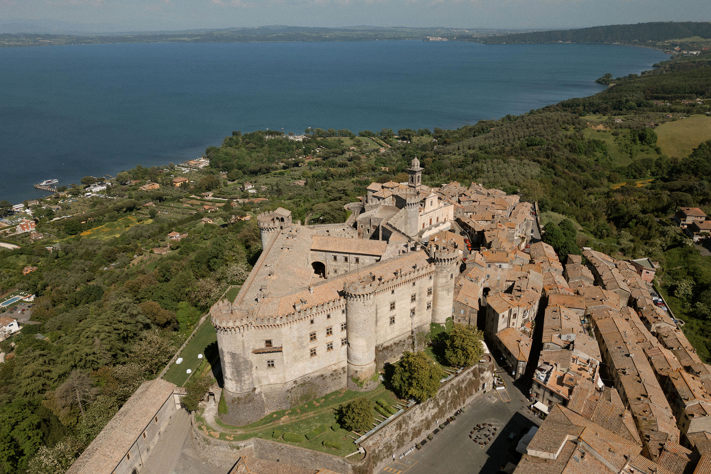 persian wedding at castello di bracciano