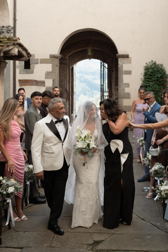wedding at castello del trebbio