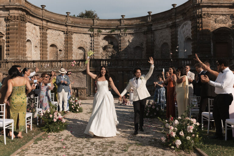Un estratto del matrimonio di Sabrina e Vincent a Villa Mondragone, fotografato dal Team Torella Studio.
