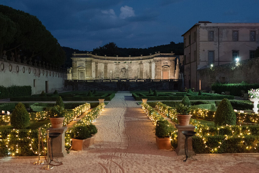 wedding at villa mondragone